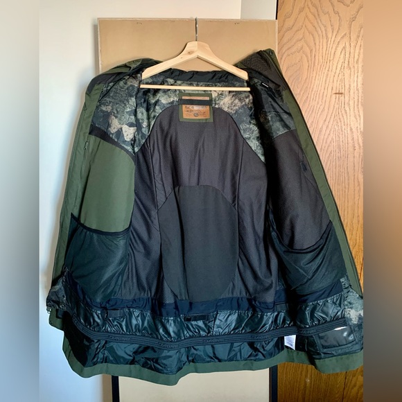 *SOLD* Dakine Parsons Gore-Tex Insulated Jacket - Picture 4 of 15